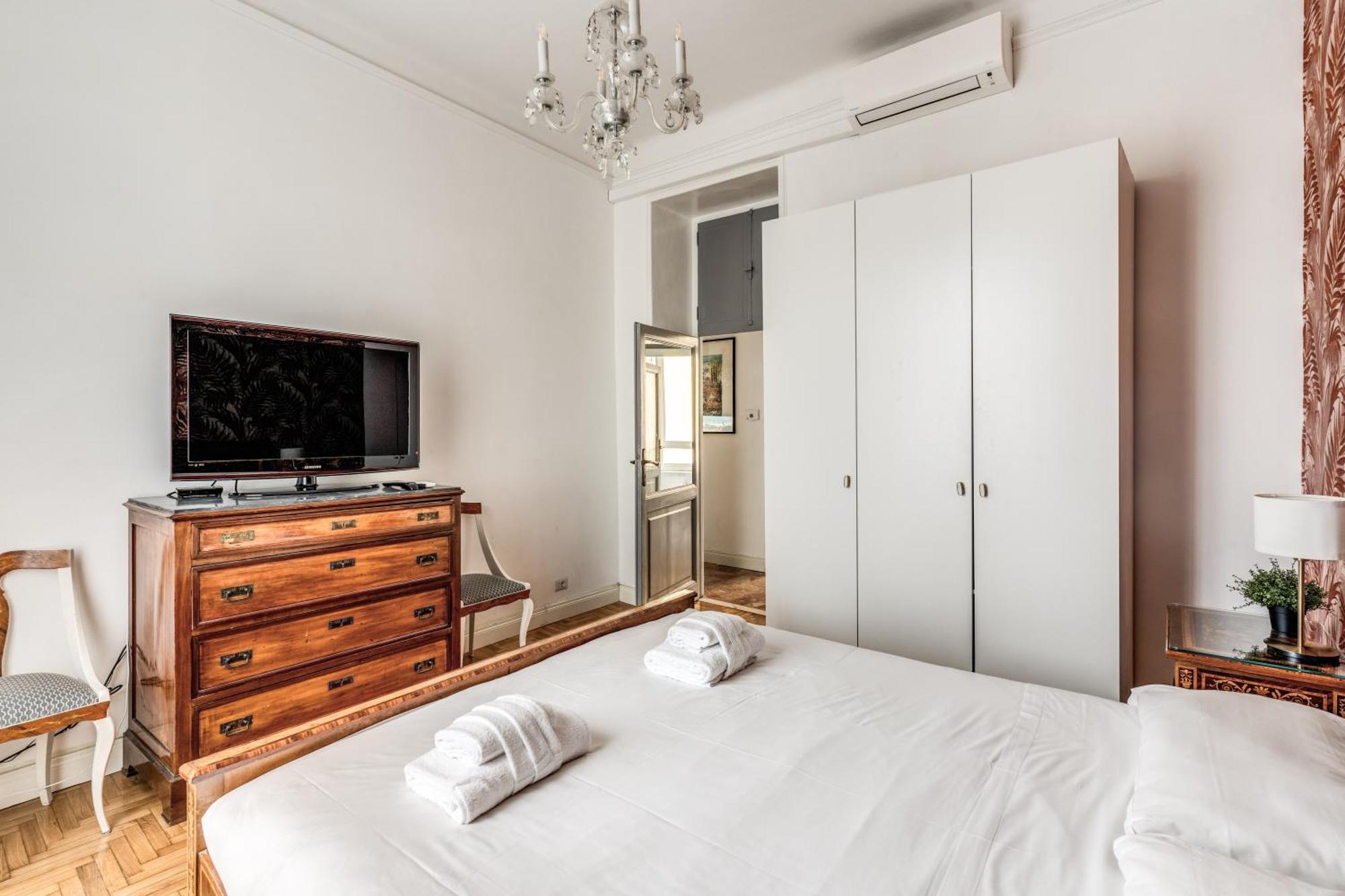 Lovely Renovated Flat By Vatican Appartement *